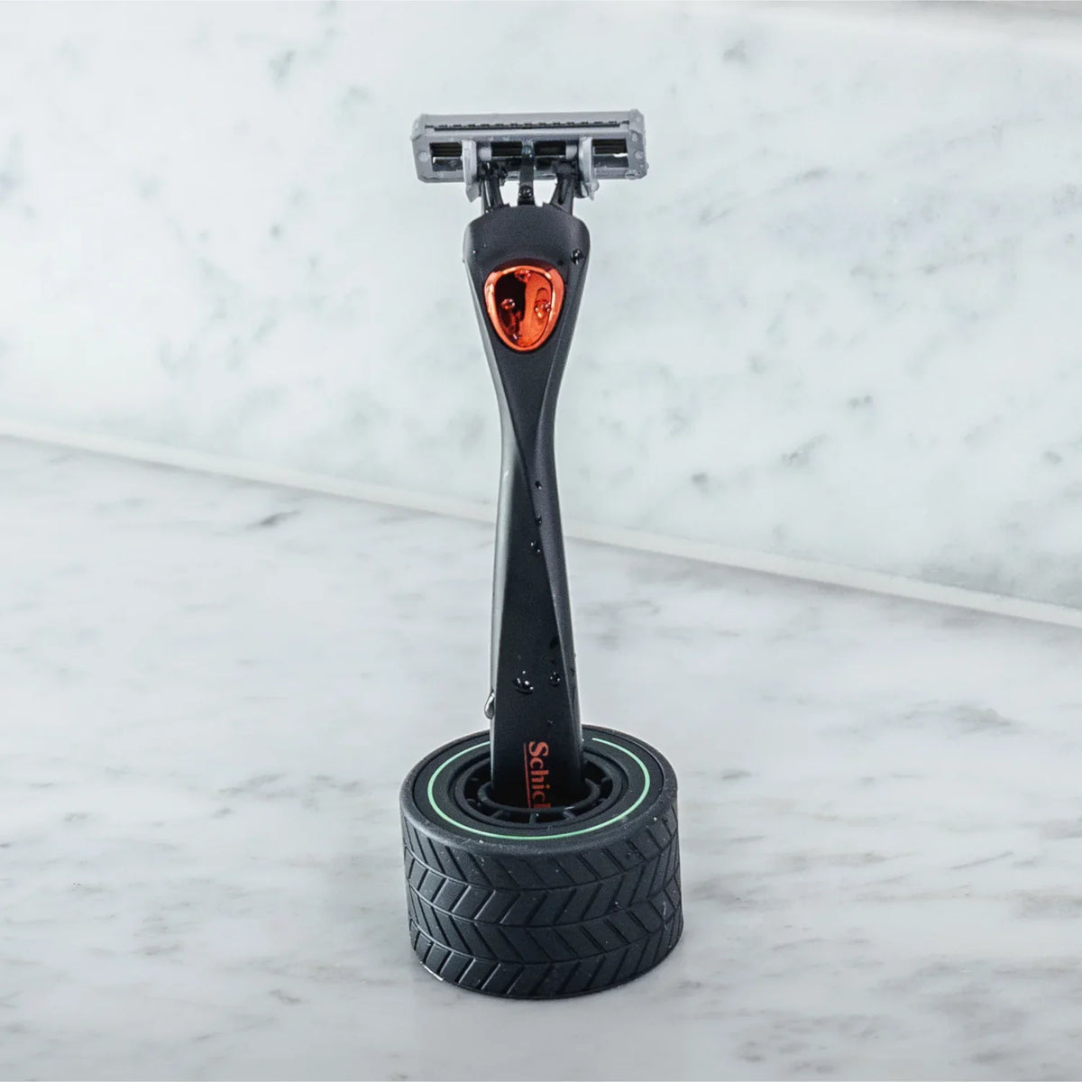 Schick 6 Men's Razor Handle + 1 Cartridge